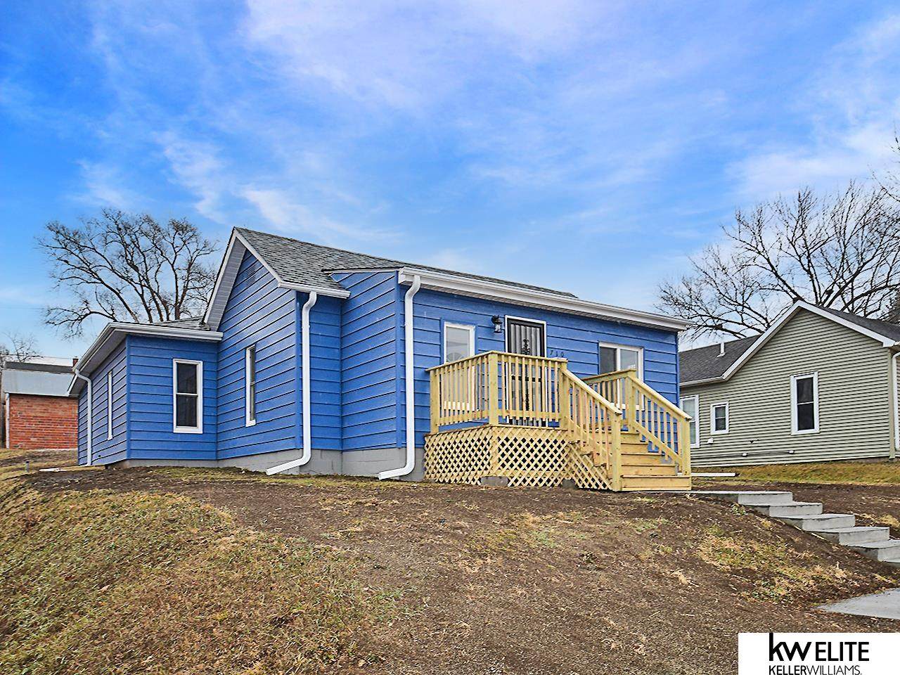 710 2nd Avenue - Photo 1