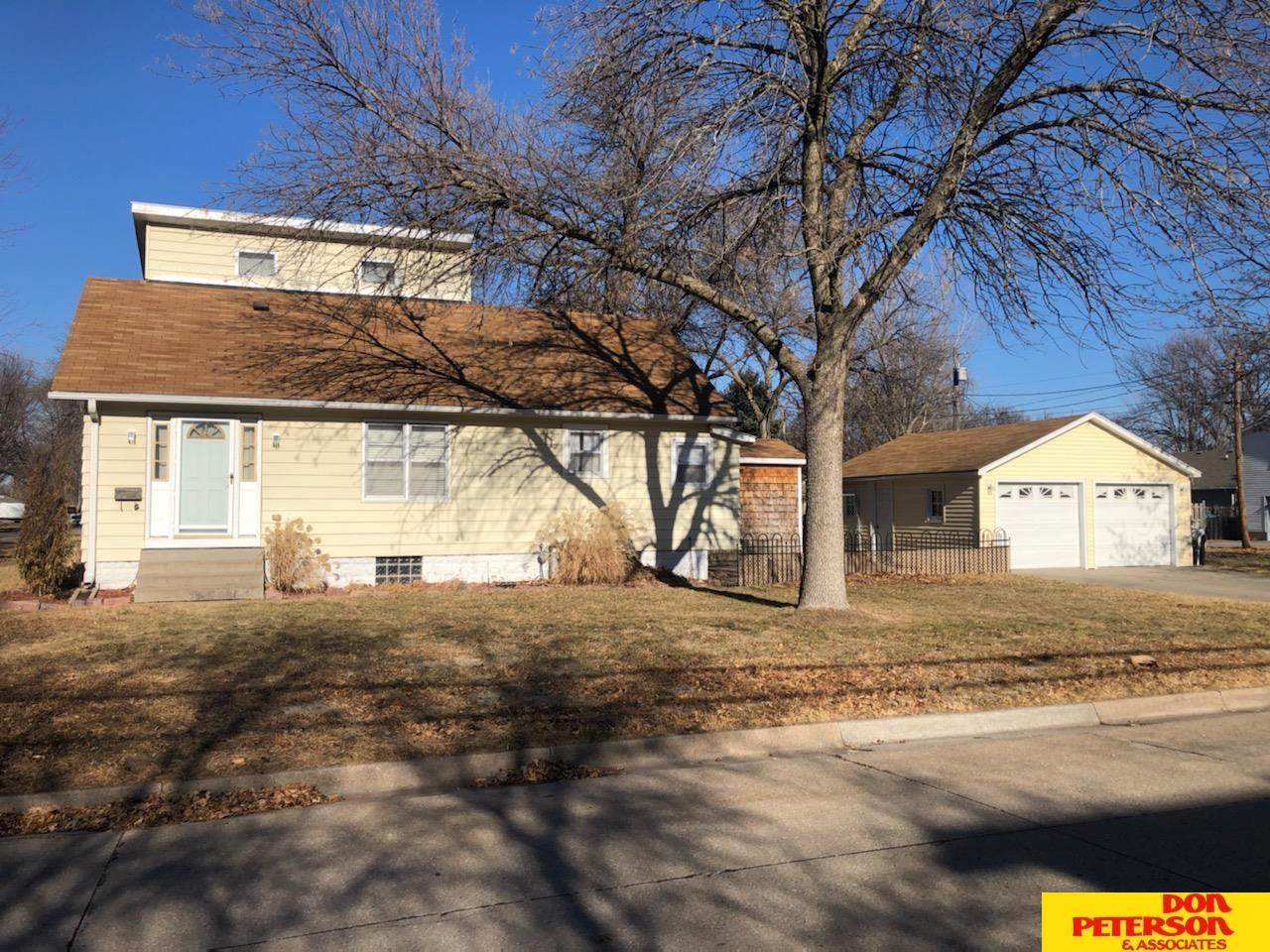 2010 D Street - Photo 1