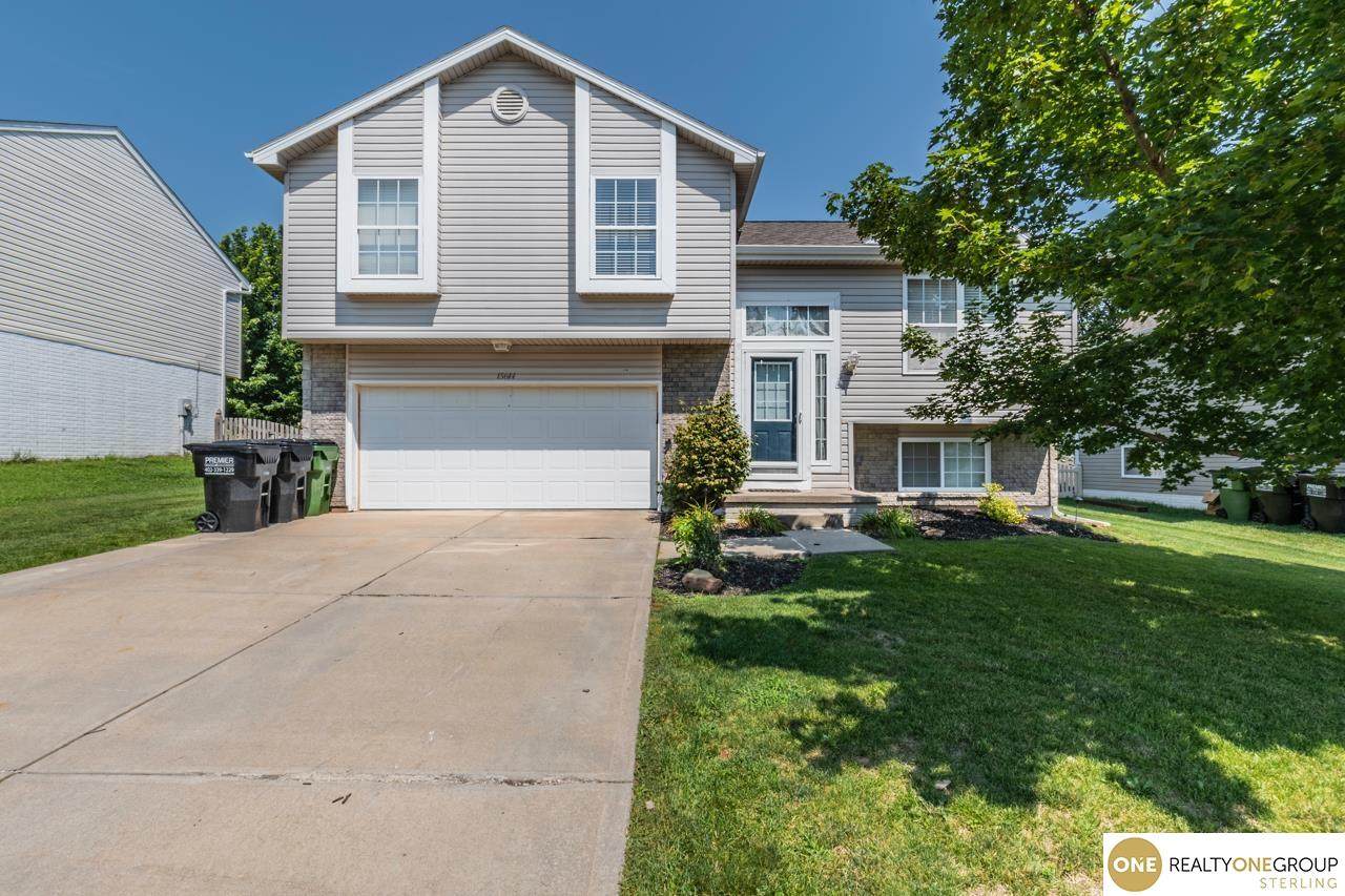 15614 Redwood Street - Photo 1