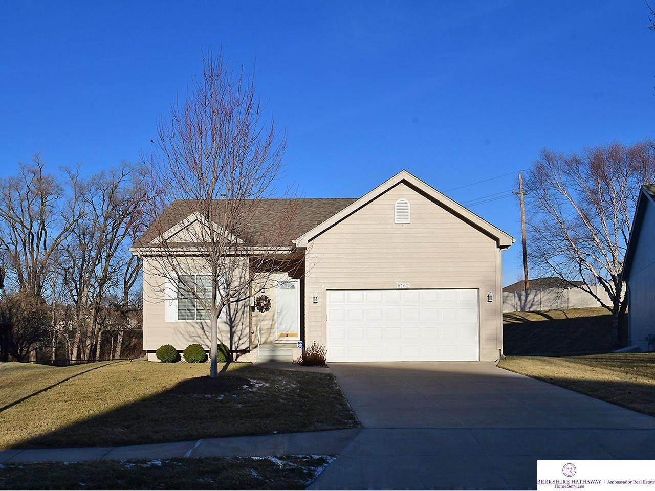 5162 151 Avenue - Photo 1