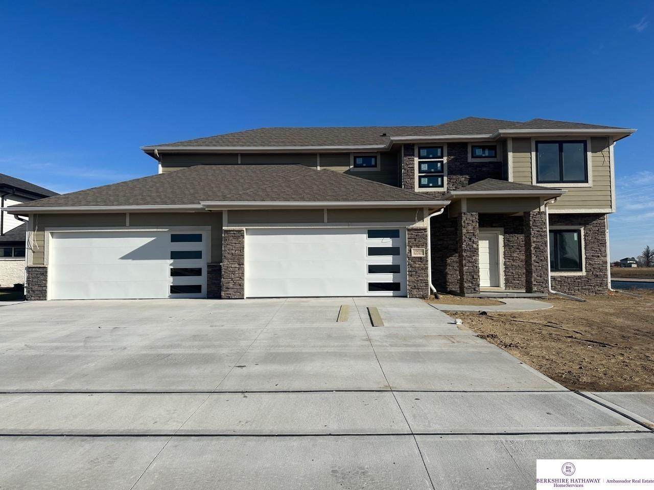 1908 Kara Way - Photo 1
