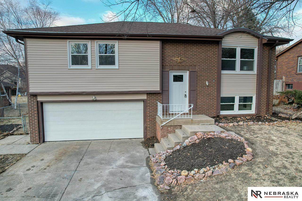 8118 Hazelwood Drive - Photo 1