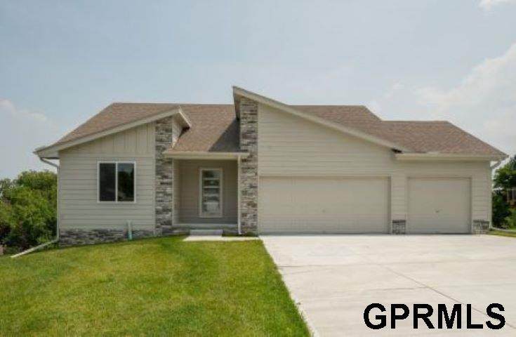 1044 14Th Avenue - Photo 1
