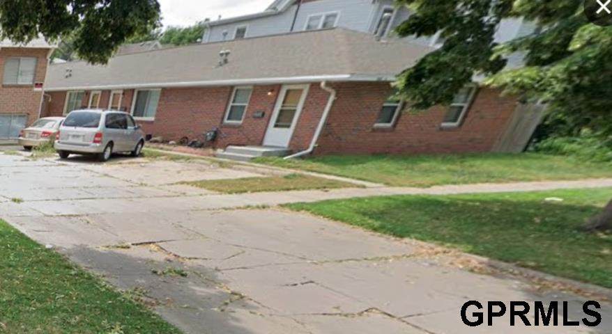 1207 E Street - Photo 1