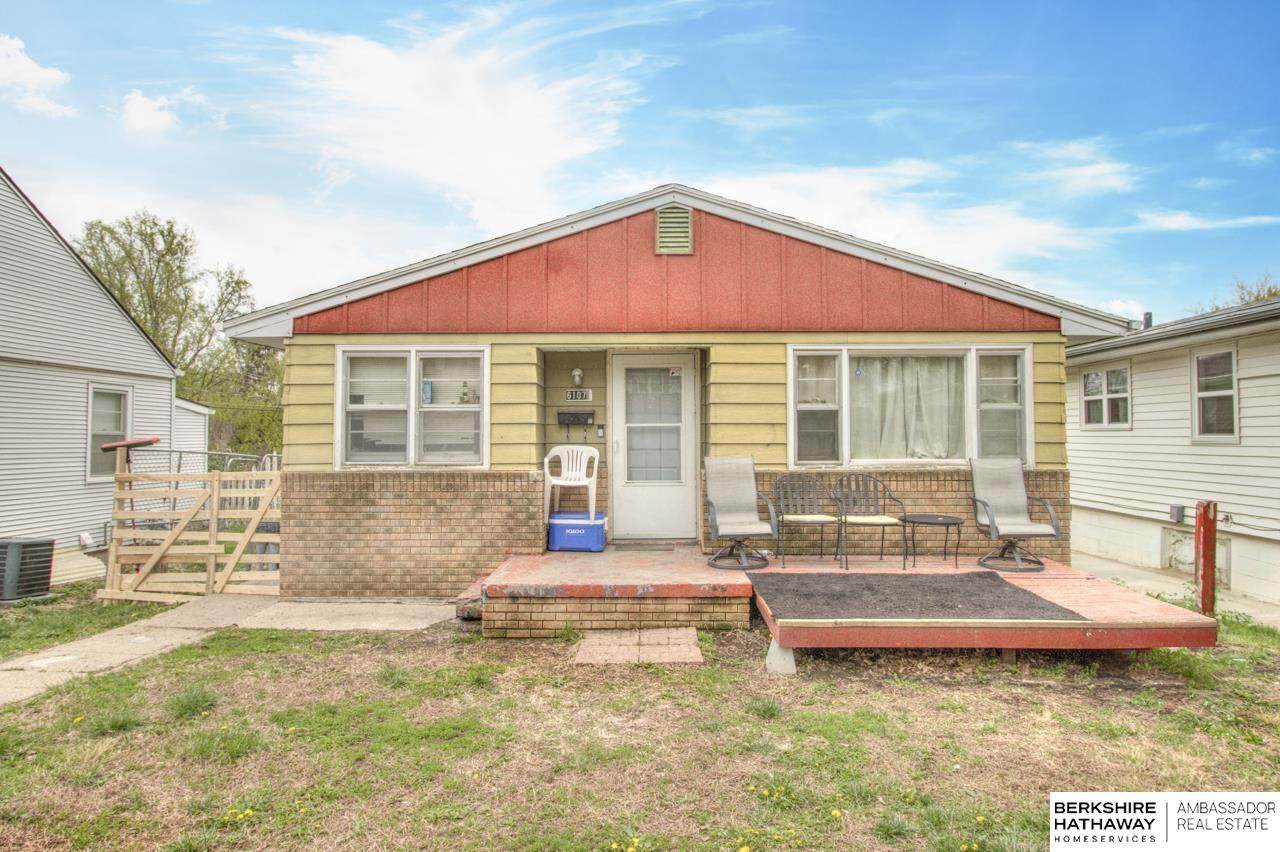 6107 Seward Street - Photo 1