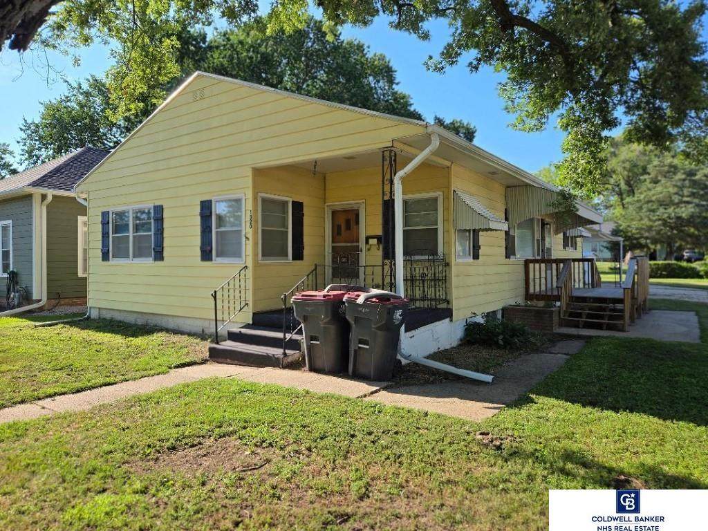 1320 Lincoln Street - Photo 1