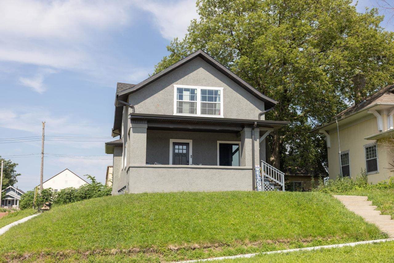 1303 Grant Avenue - Photo 1