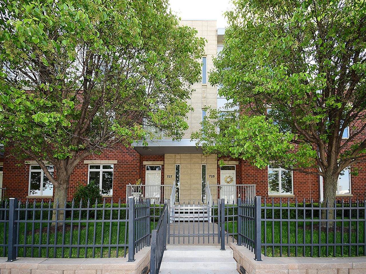 725 Riverfront Drive - Photo 1