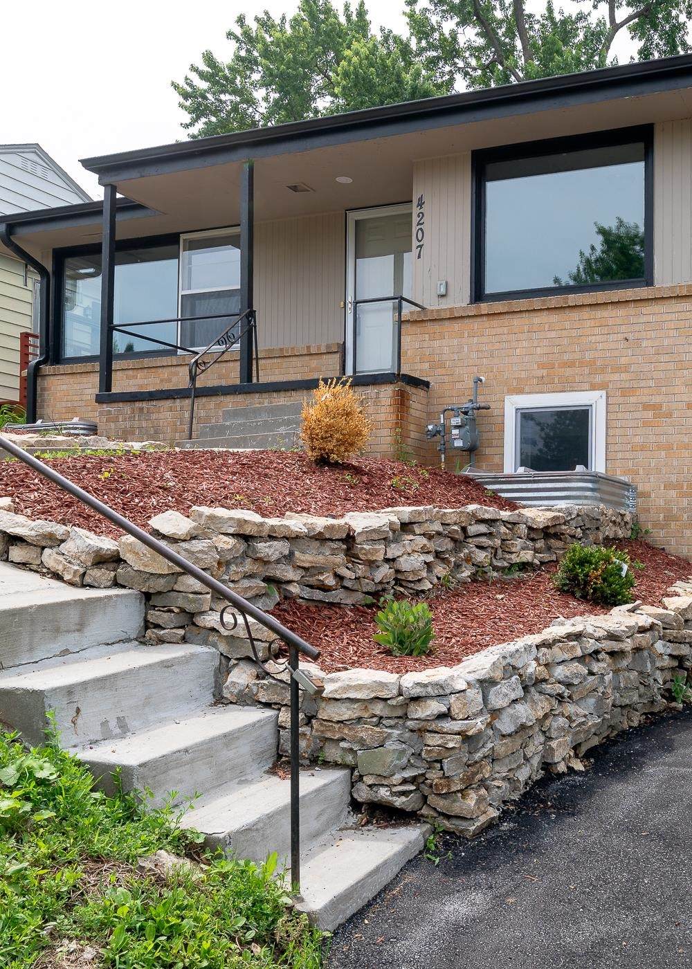 4207 Camden Avenue - Photo 1