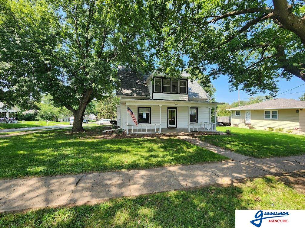 703 Thorne Street - Photo 1