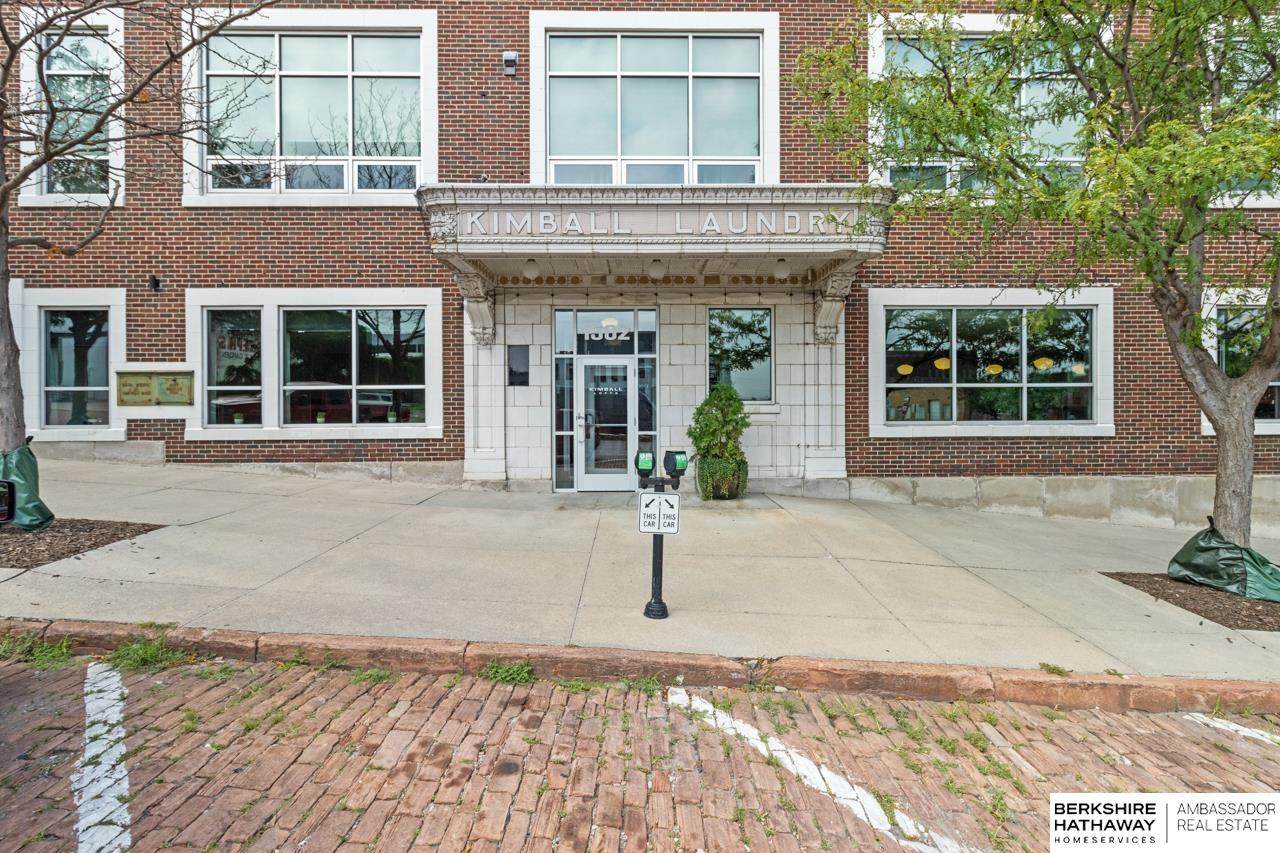 1502 Jones Street - Photo 1