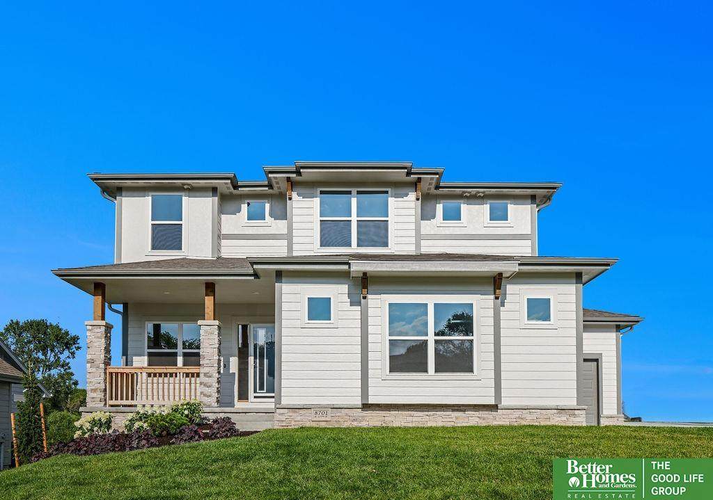 8701 177th Street - Photo 1