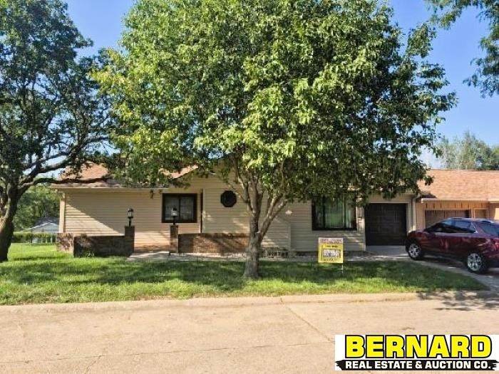 1614 17th Street - Photo 1