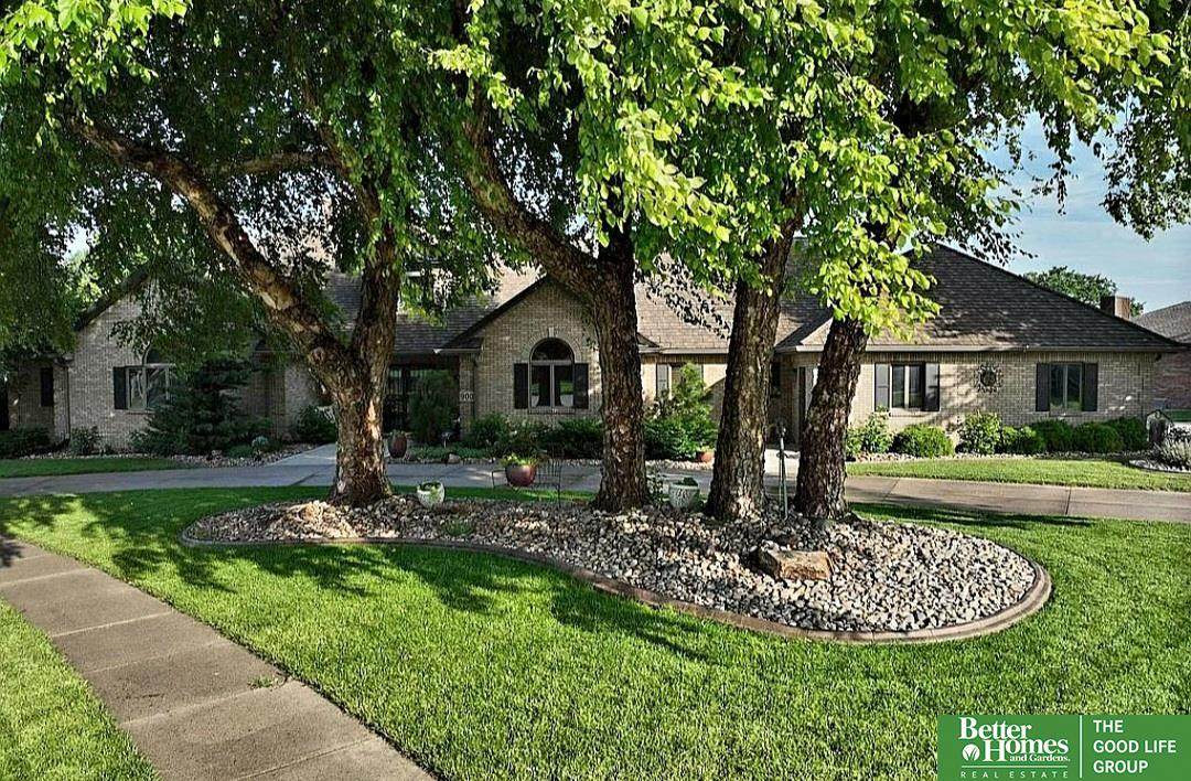 900 Saint Andrews Court - Photo 1