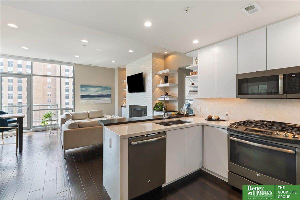 200 31st Avenue - Photo 1