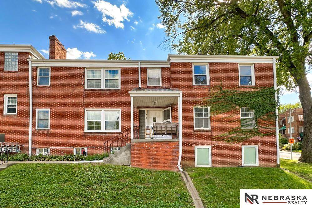 3167 Jackson Street - Photo 1