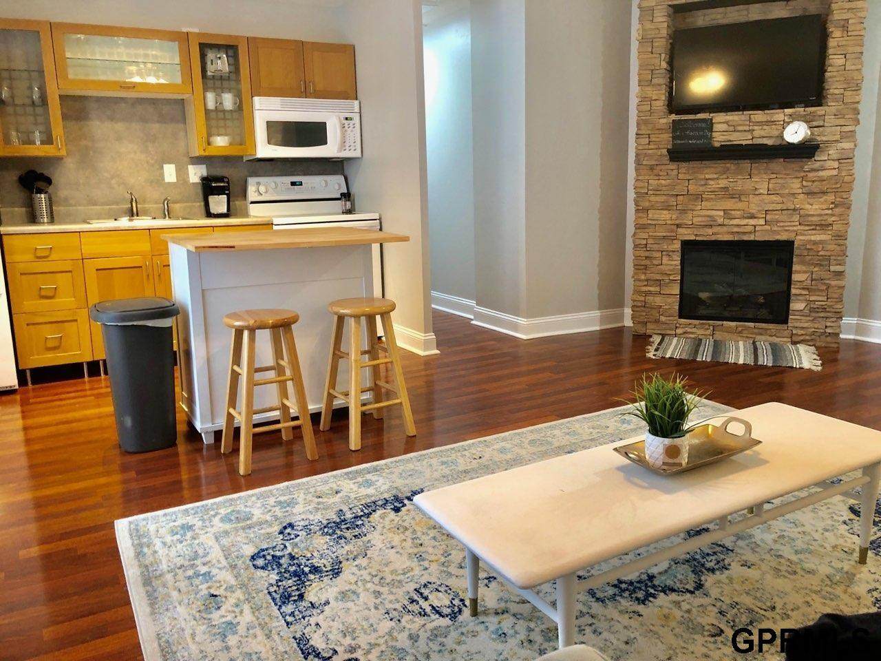 3000 Farnam Street - Photo 1