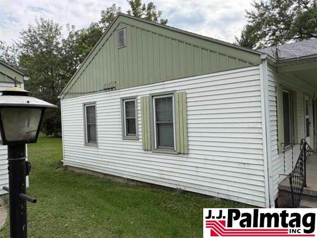 https://bt-photos.global.ssl.fastly.net/omaha/orig_boomver_1_22533890-2.jpg