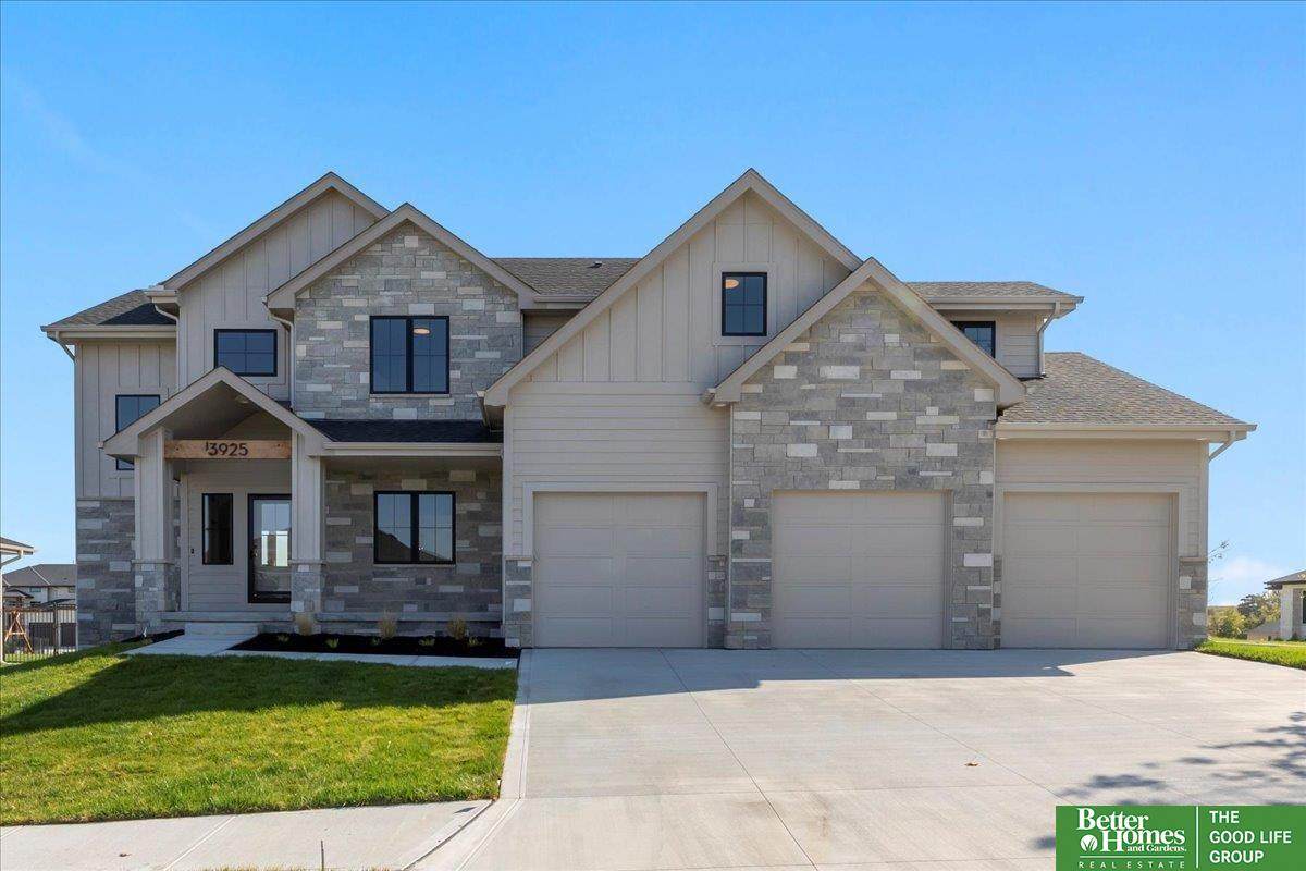 11043 220th Street - Photo 1