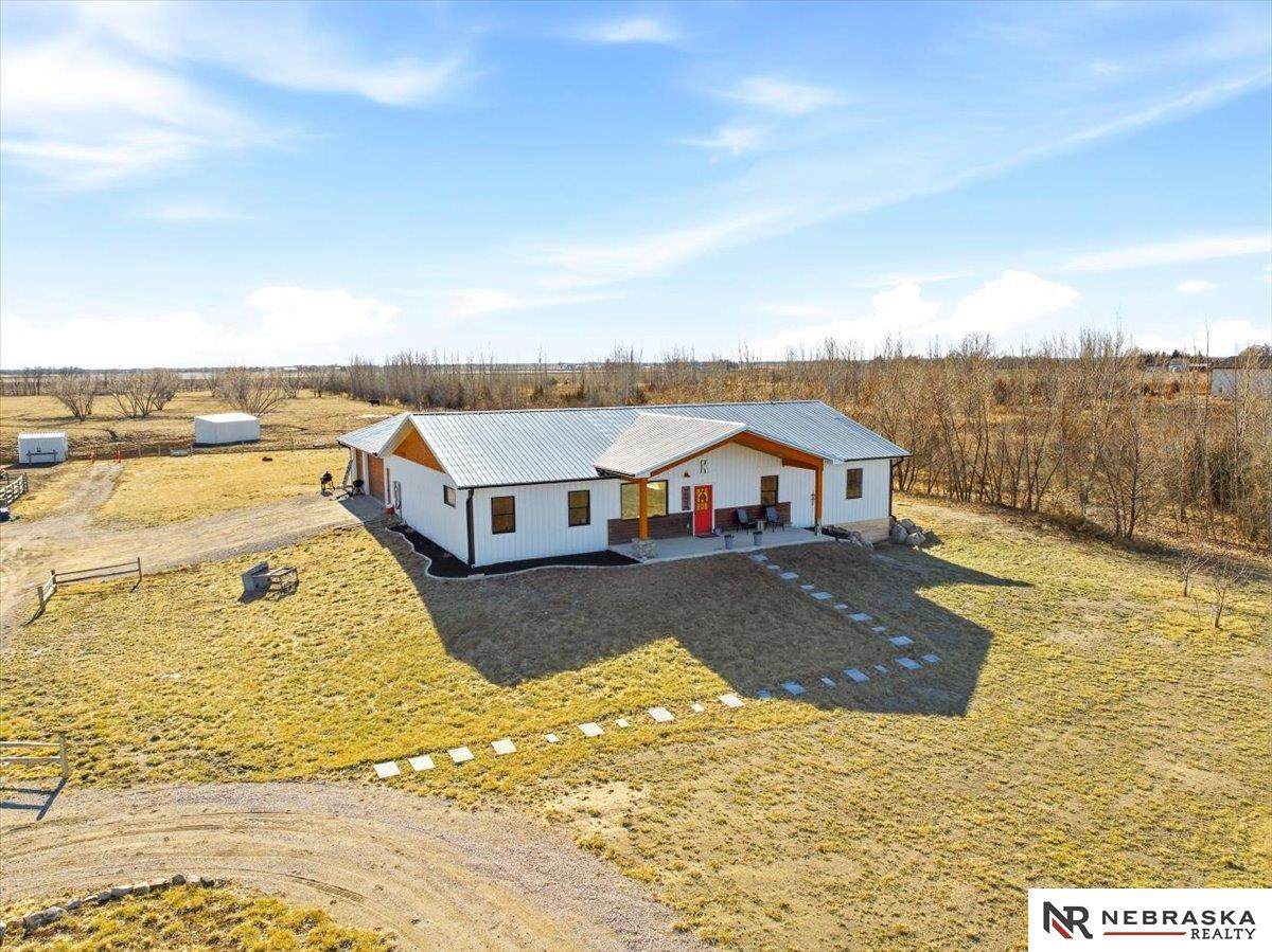 25825 Bennington Road - Photo 1