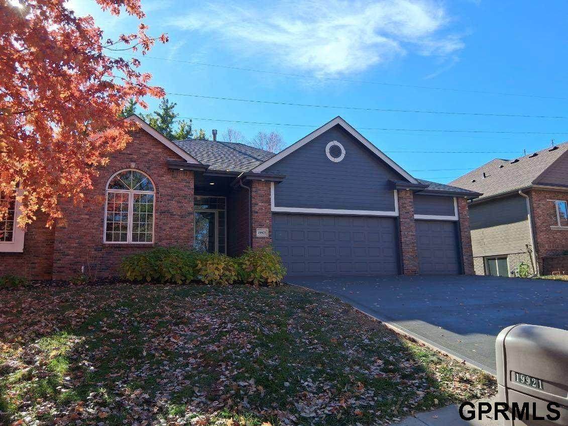19921 Farnam Street - Photo 1