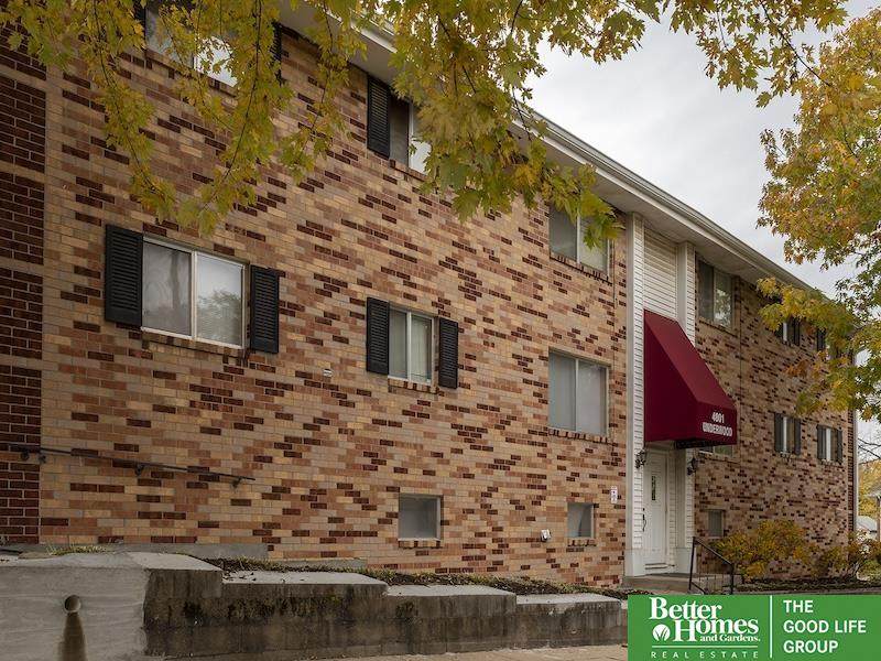 4801 Underwood Avenue - Photo 1