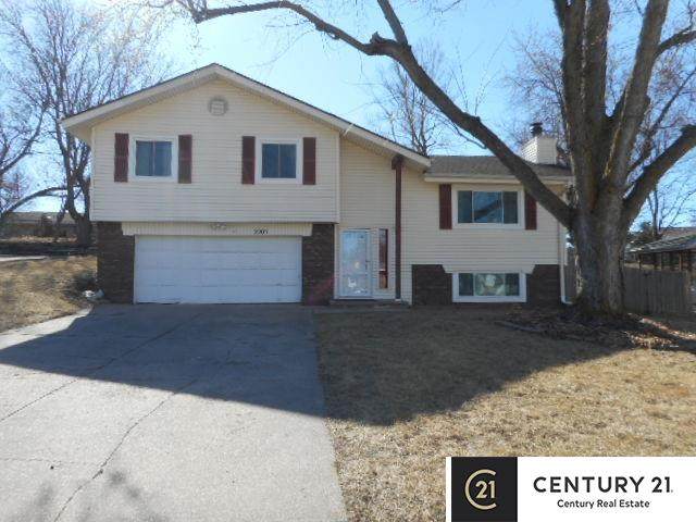 2205 Whitted Drive - Photo 1