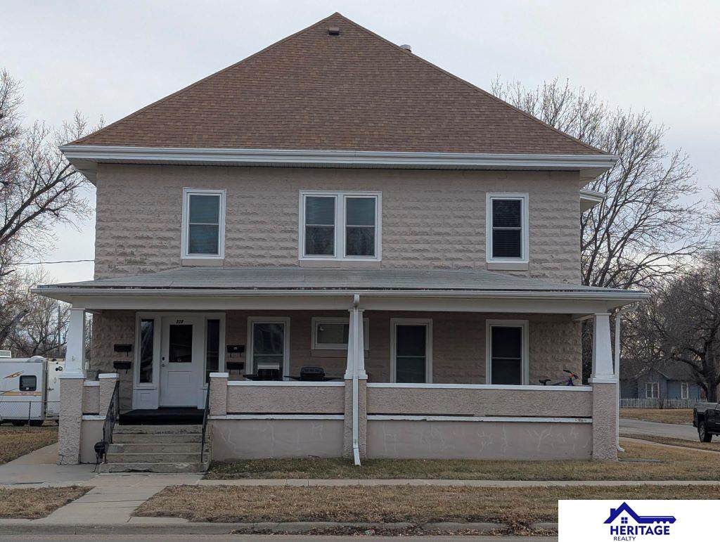 323 6th Street - Photo 1