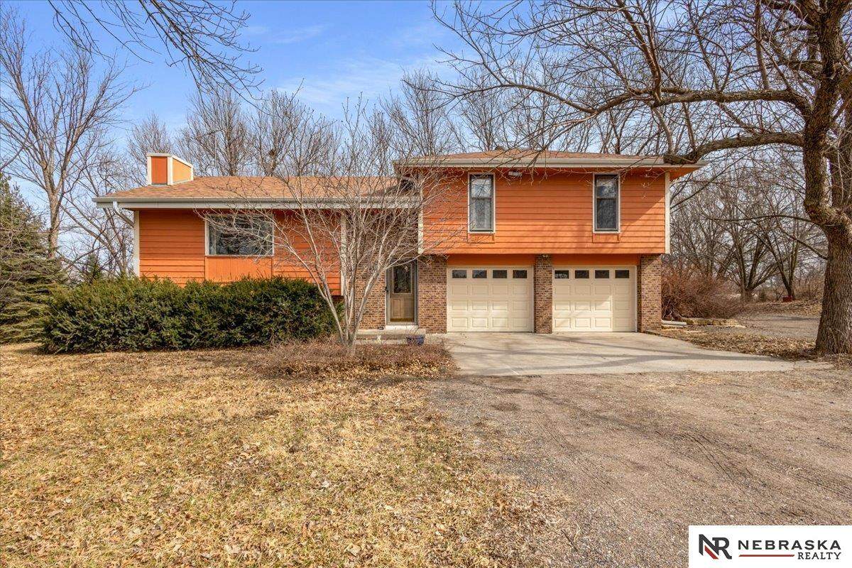 12550 84 Street - Photo 1