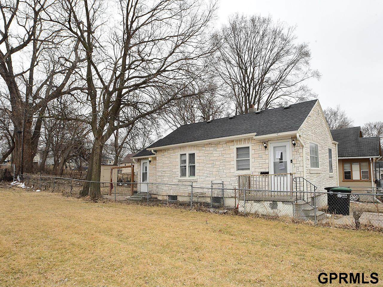 5337 35Th Street - Photo 1