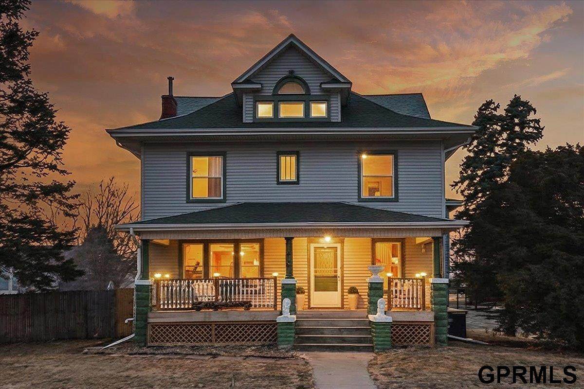 414 Lynn Street - Photo 1