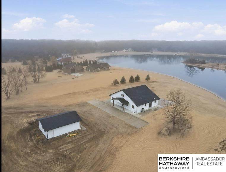 3040 Whitetail Lane - Photo 1
