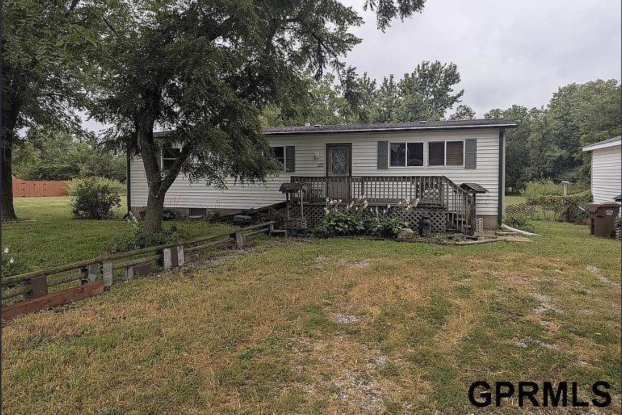 123 Grand Street - Photo 1