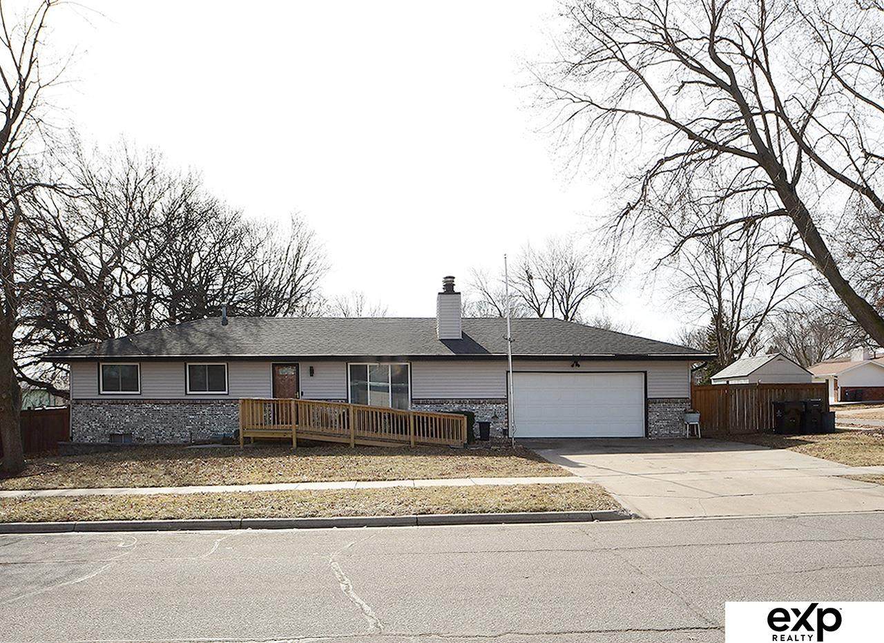 1741 Sewell Street - Photo 1