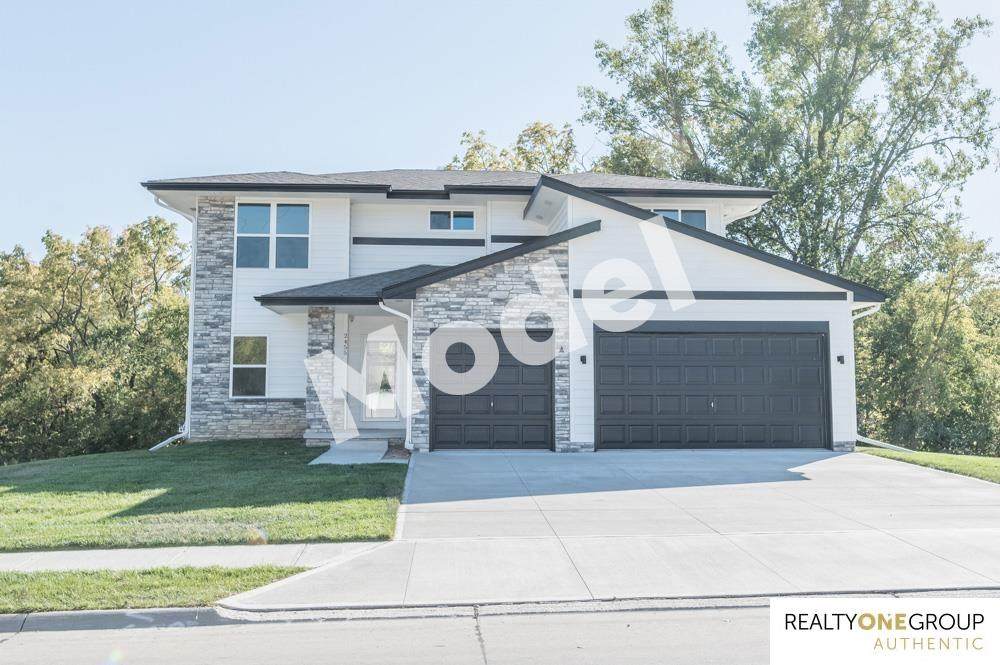 2455 Rose Lane Road - Photo 1