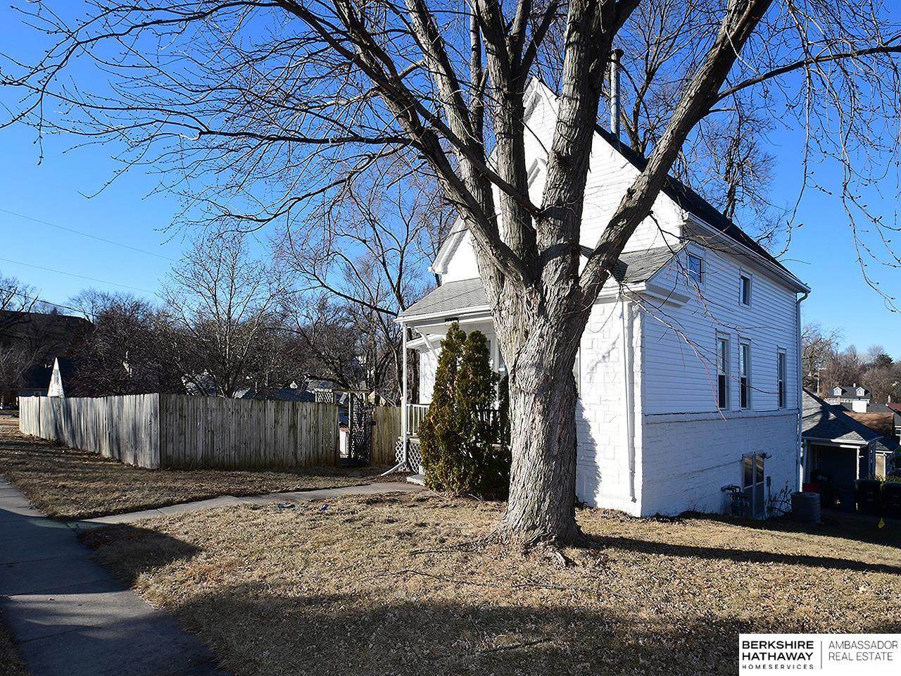 https://bt-photos.global.ssl.fastly.net/omaha/orig_boomver_1_22611624-2.jpg
