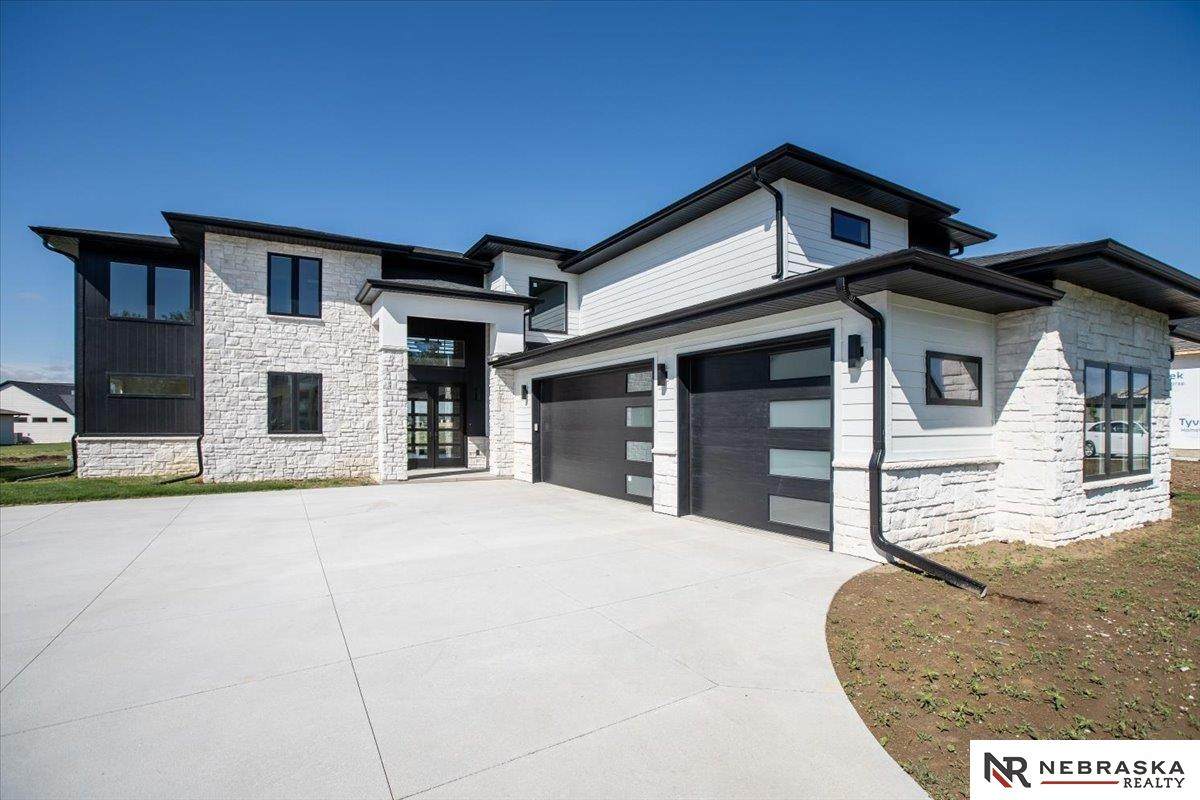 3659 Wilderness Hills Boulevard - Photo 1