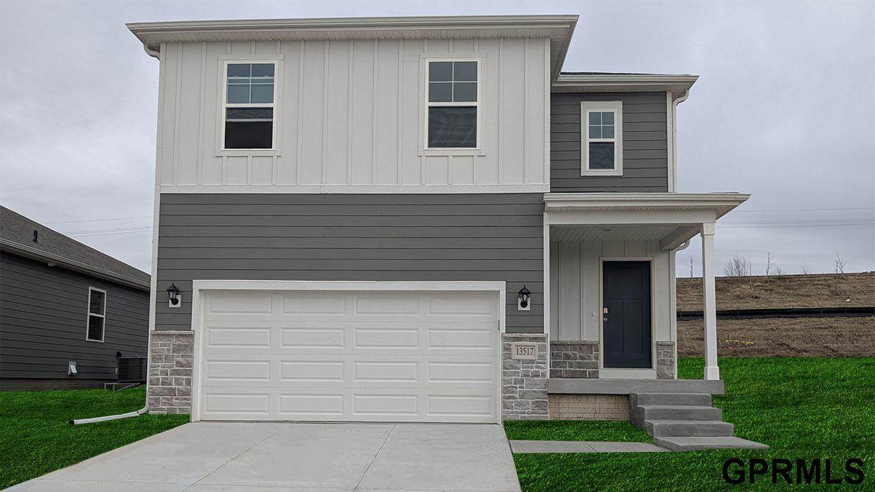 13605 Read Street - Photo 1