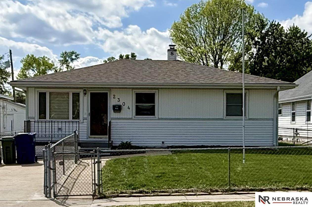 2304 Jackson Street - Photo 1