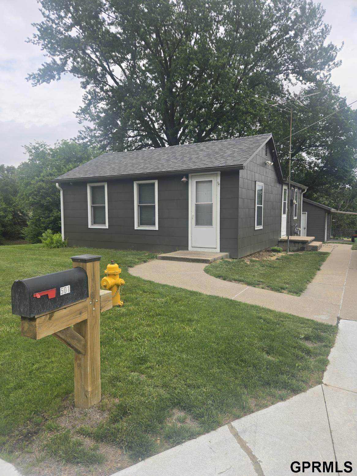 501 5th Street - Photo 1