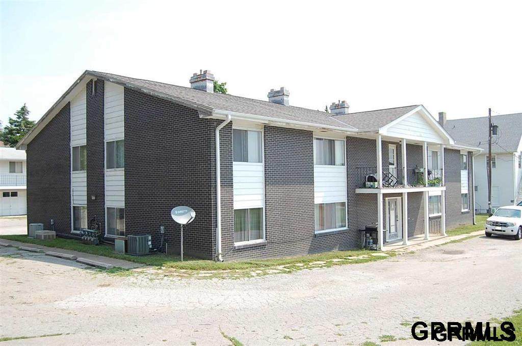 2304 Lincoln Road - Photo 1