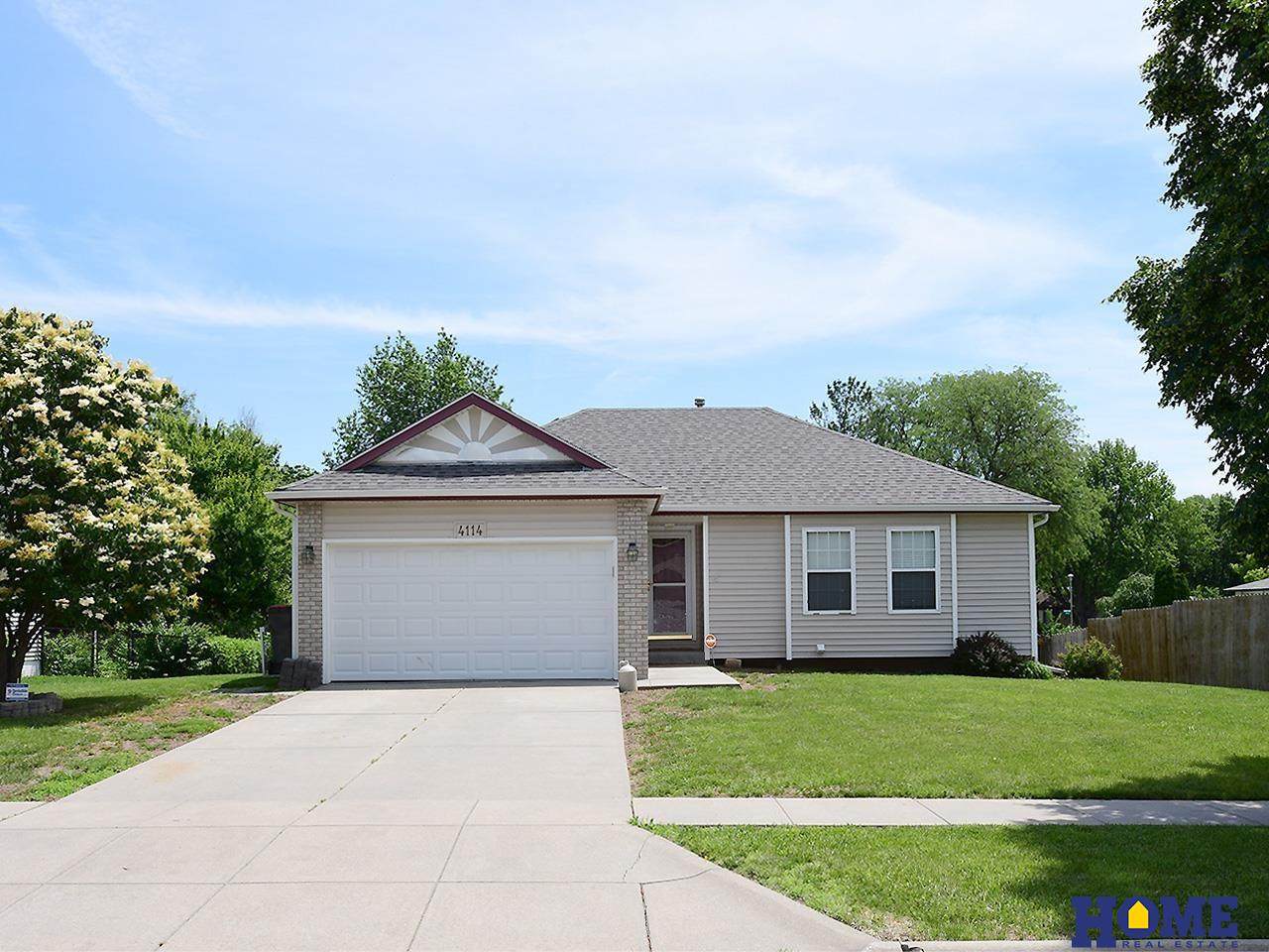 4114 8th Street Circle - Photo 1
