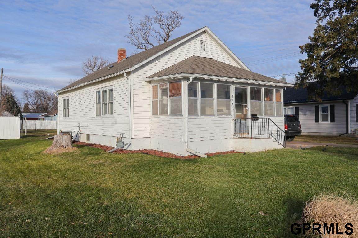 509 13th Street - Photo 1