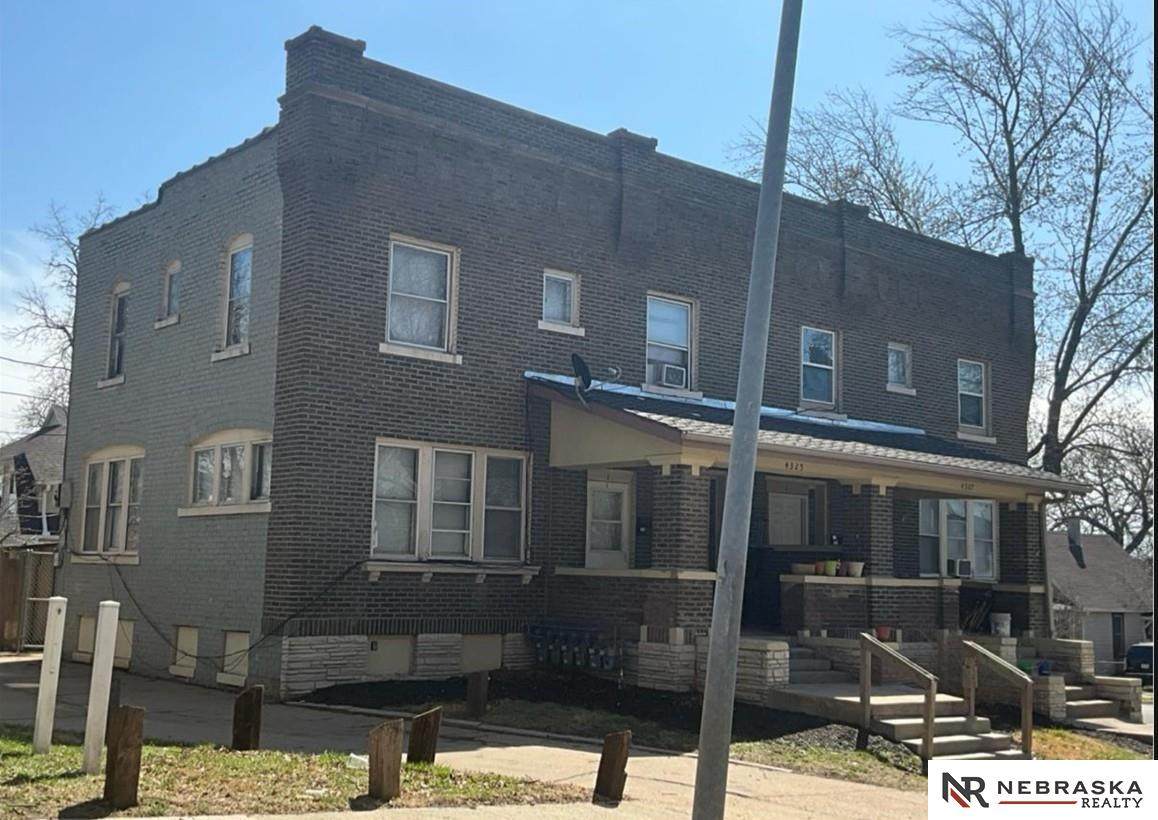 4325-4327 22 Street - Photo 1