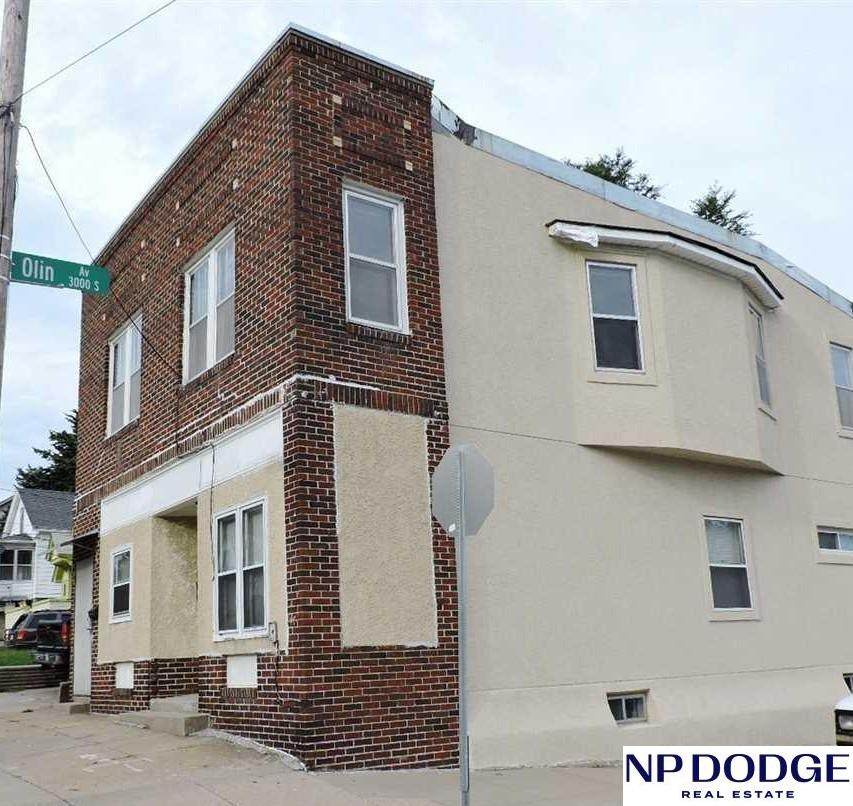 3017 16 Street - Photo 1
