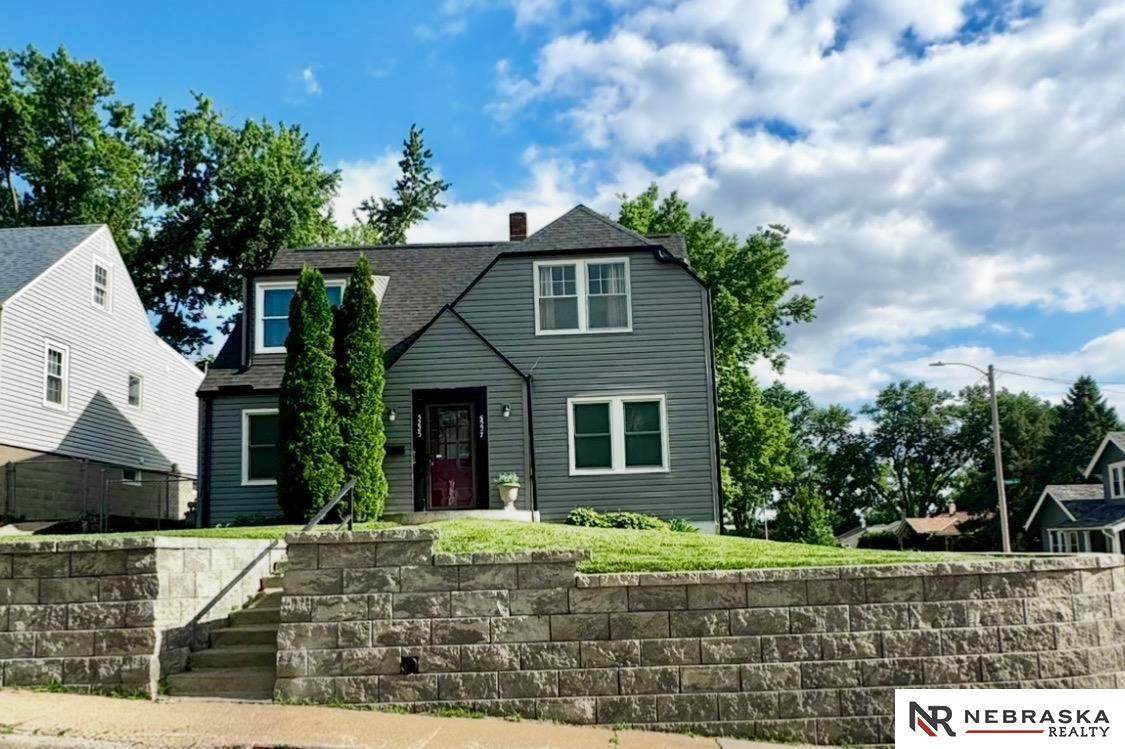 5227 Mason Street - Photo 1