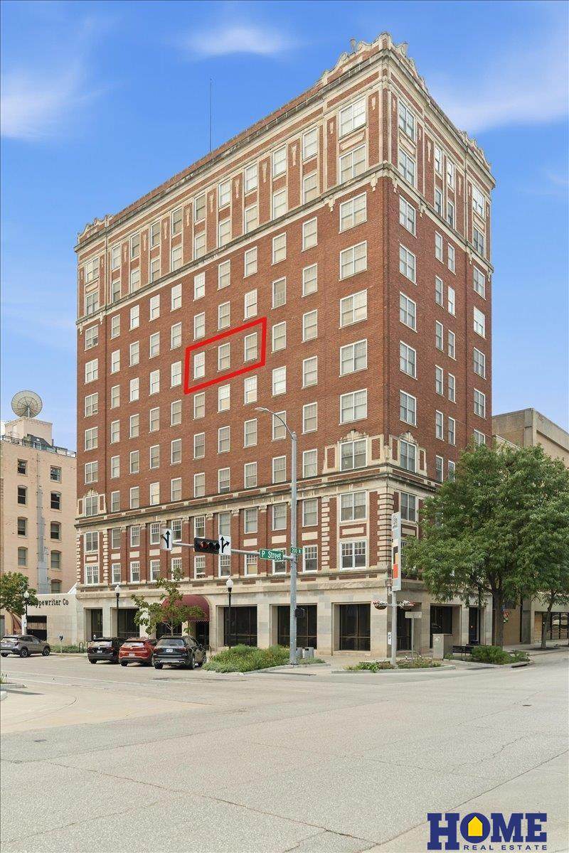 139 11th Street - Photo 1