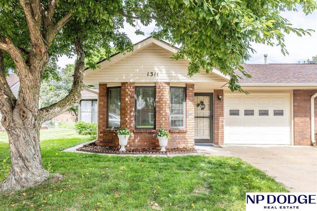 1311 Silver Ridge Road - Photo 1
