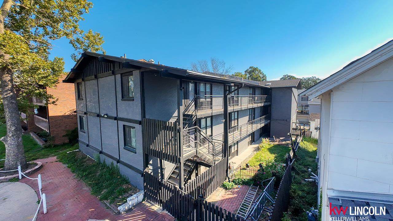 700 17th Street - Photo 1
