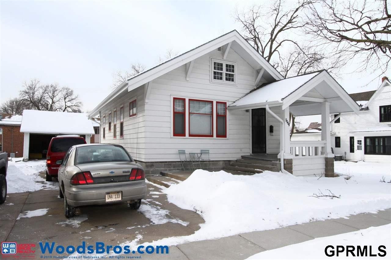4837 Lowell Avenue - Photo 1